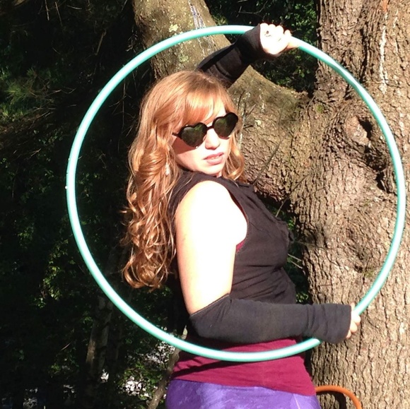 Meet your Posher, Sunshine - Picture 2 of 2